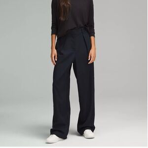 Lululemon trousers